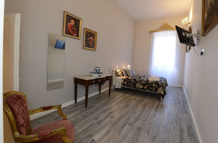 Imagen de la habitación del Aparthotel Paulos Valletta. Foto 8