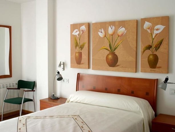 Imagen de la habitación del Aparthotel Pazo do Rio. Foto 7