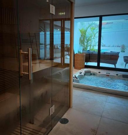 Imagen general del Aparthotel P&ecirc;ro Teive Bay. Foto 11