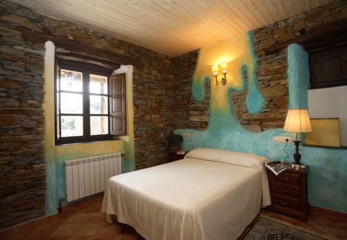 Imagen de la habitación del Aparthotel Penarronda Playa. Foto 2