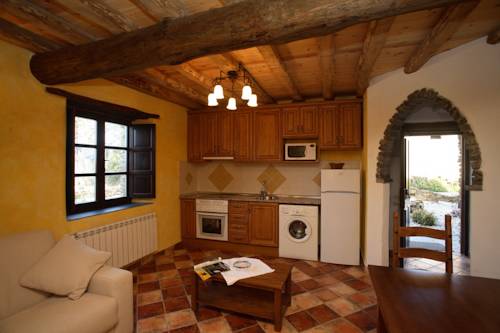Imagen de la habitación del Aparthotel Penarronda Playa. Foto 9