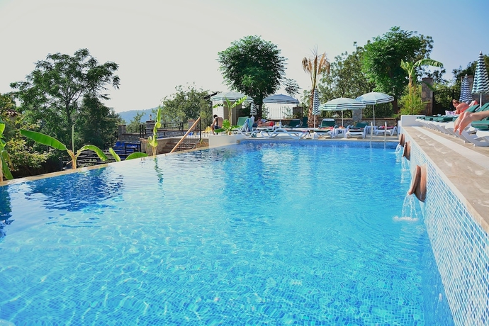 Imagen de la piscina del Aparthotel Perdikia Hill. Foto 14