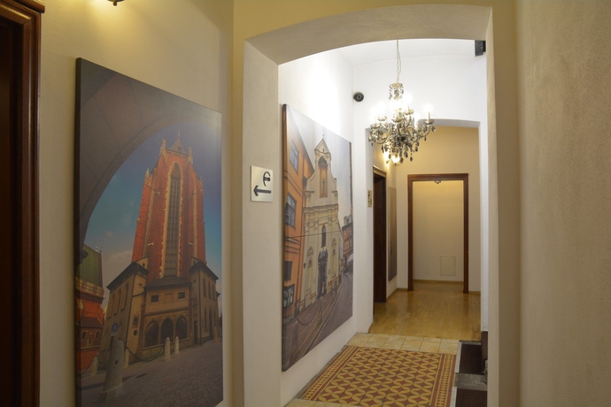 Imagen de los interiores del Aparthotel Pergamin. Foto 15