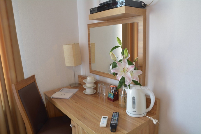 Imagen de la habitación del Aparthotel Pergamin. Foto 10