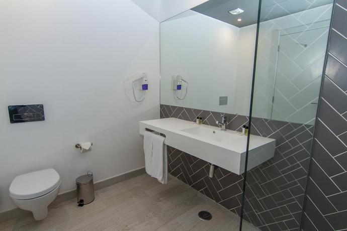 Imagen de la habitación del Aparthotel Pestana Gramacho Residences. Foto 4