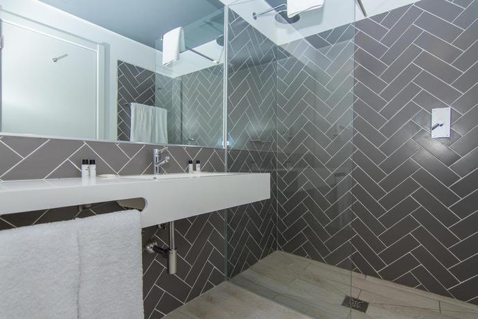 Imagen de la habitación del Aparthotel Pestana Gramacho Residences. Foto 5