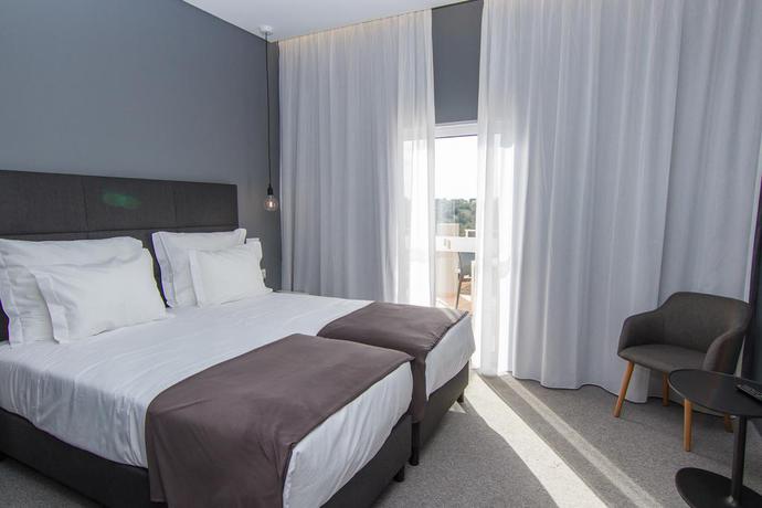Imagen de la habitación del Aparthotel Pestana Gramacho Residences. Foto 6