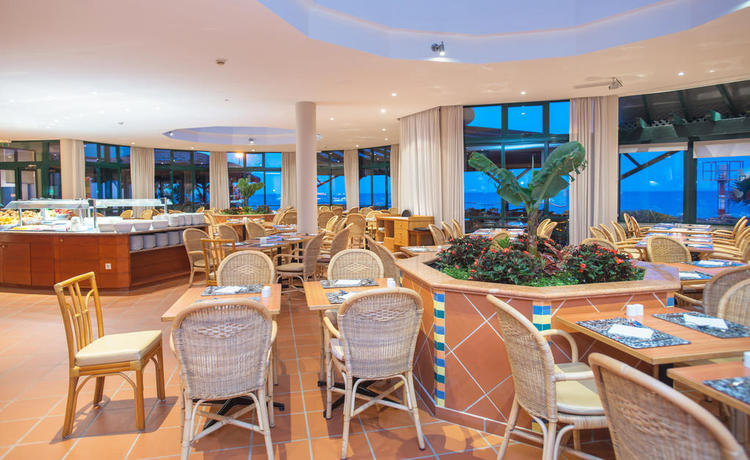 Imagen general del Aparthotel Pestana Ocean Bay Resort. Foto 6