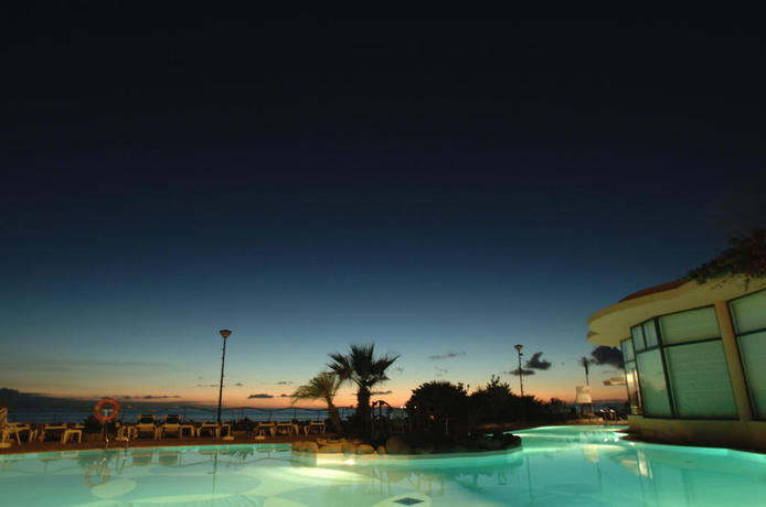 Imagen general del Aparthotel Pestana Ocean Bay Resort. Foto 15