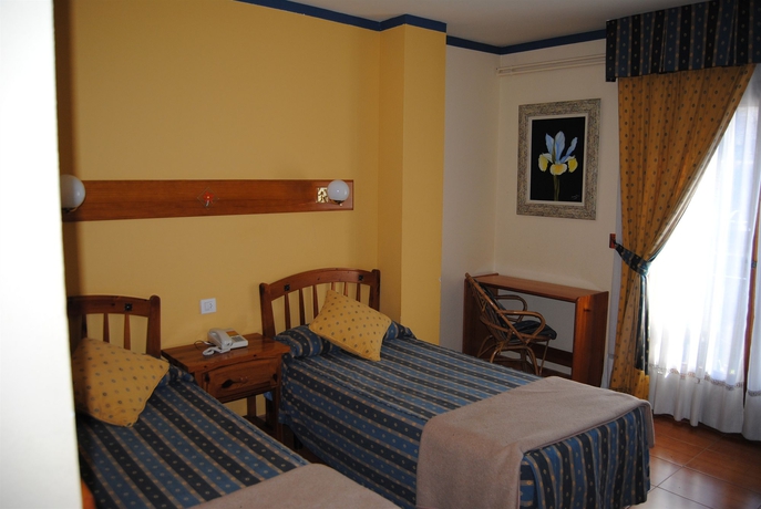 Imagen de la habitación del Aparthotel Pey Resort. Foto 13