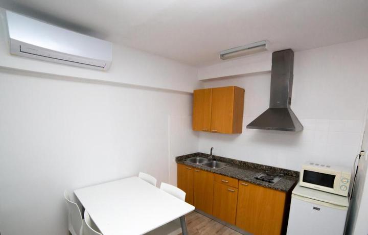 Imagen de la habitación del Aparthotel Pierre & Vacances Mallorca Deya. Foto 4
