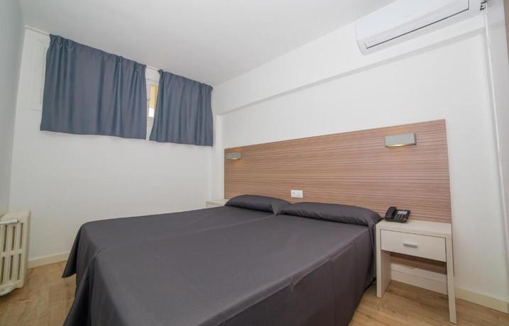 Imagen de la habitación del Aparthotel Pierre & Vacances Mallorca Deya. Foto 8
