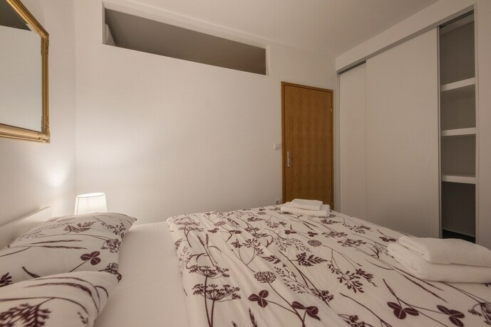 Imagen de la habitación del Aparthotel Plat. Foto 28