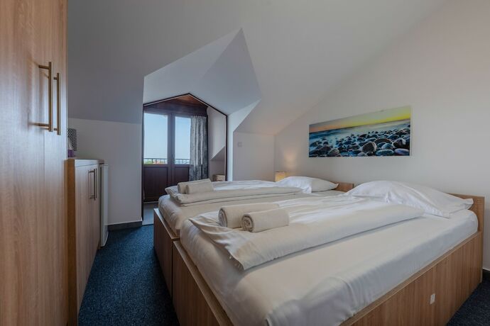Imagen de la habitación del Aparthotel Plat. Foto 36