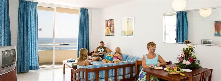 Imagen de los interiores del Aparthotel Playa Dorada - All Inclusive. Foto 4