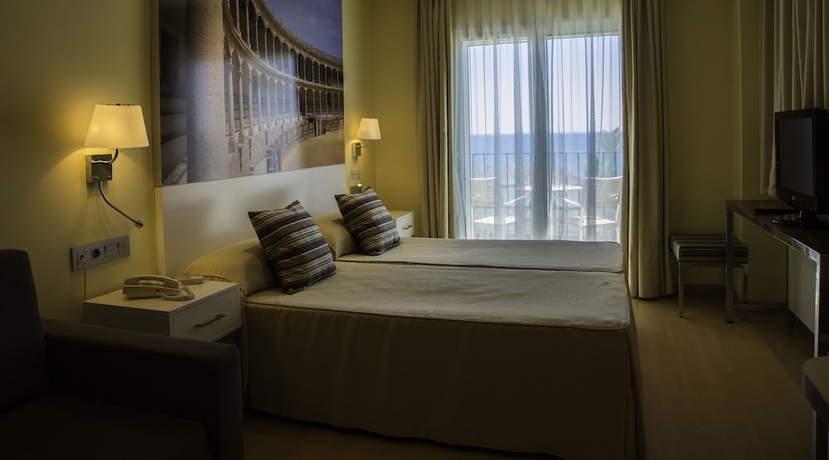 Imagen de la habitación del Aparthotel Playa Miguel Beach Club and. Foto 7