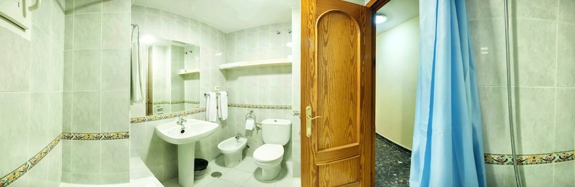 Imagen de la habitación del Aparthotel Playa Miguel Beach Club and. Foto 8