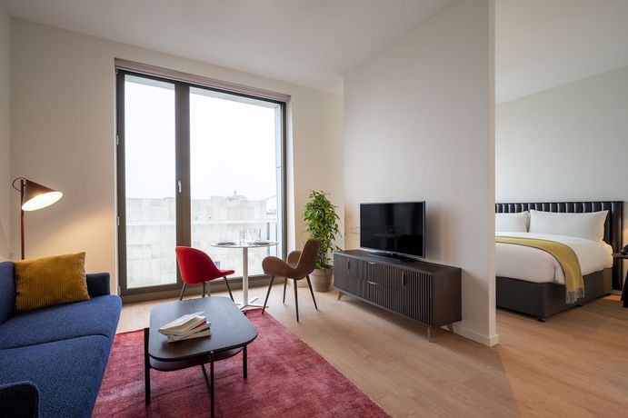 Imagen de la habitación del Aparthotel Premier Suites Plus Amsterdam. Foto 11