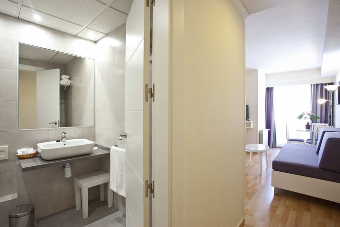 Imagen de la habitación del Aparthotel Princesa Playa. Foto 4
