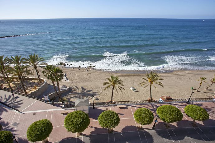 Imagen de los exteriores del Aparthotel Princesa Playa. Foto 18