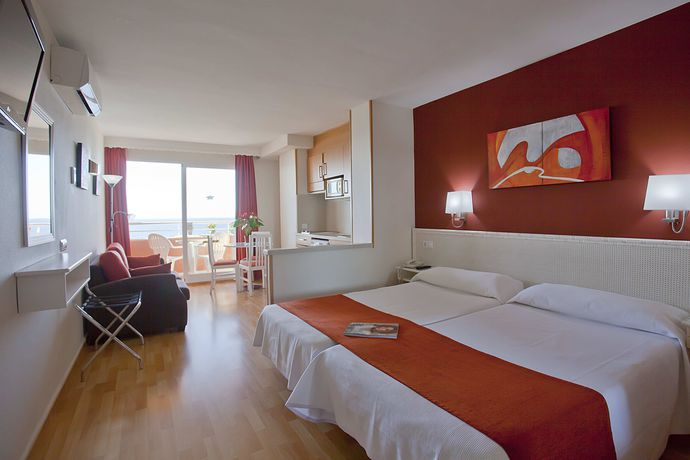 Imagen de la habitación del Aparthotel Princesa Playa. Foto 10