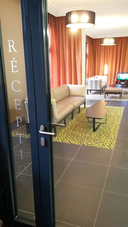 Imagen de los interiores del Aparthotel Privil&egrave;ge Appart Hotel Saint-exup&eacute;ry. Foto 7