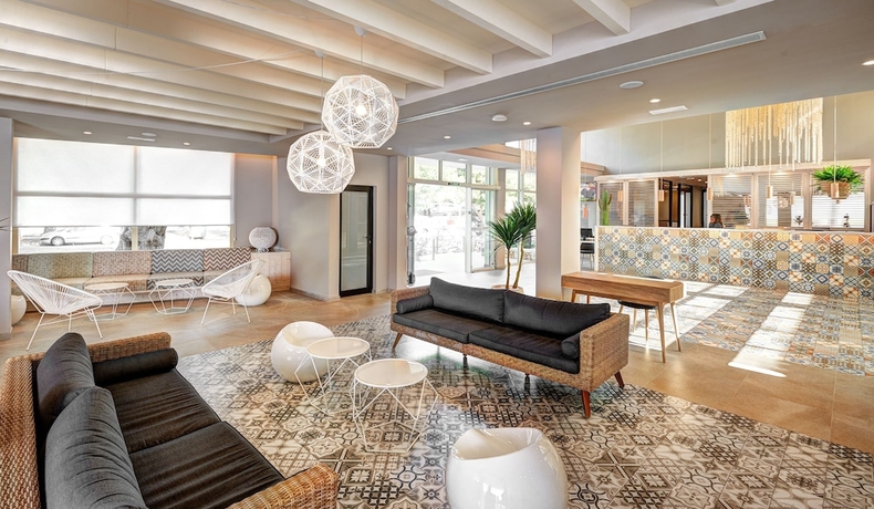 Imagen de los interiores del Aparthotel Protur Floriana Resort - All Inclusive. Foto 13