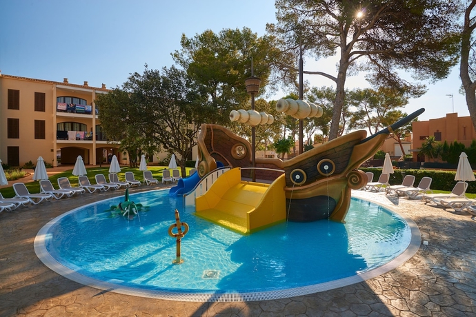 Imagen de la piscina del Aparthotel Protur Floriana Resort - All Inclusive. Foto 16