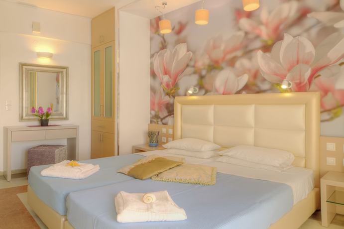 Imagen de la habitación del Aparthotel Pyrgos Beach. Foto 3