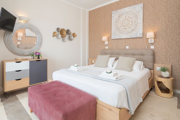 Imagen de la habitación del Aparthotel Pyrgos Beach. Foto 5