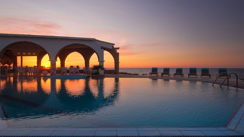 Imagen general del Aparthotel Pyrgos Beach. Foto 1