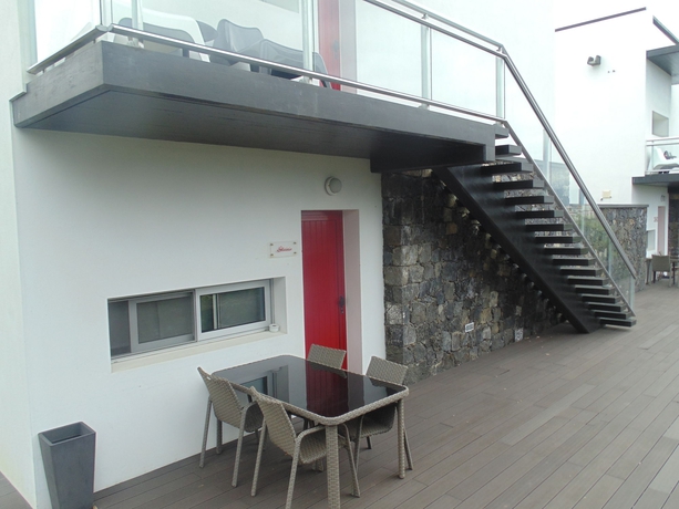 Imagen de la habitación del Aparthotel Quinta De Santana. Foto 3