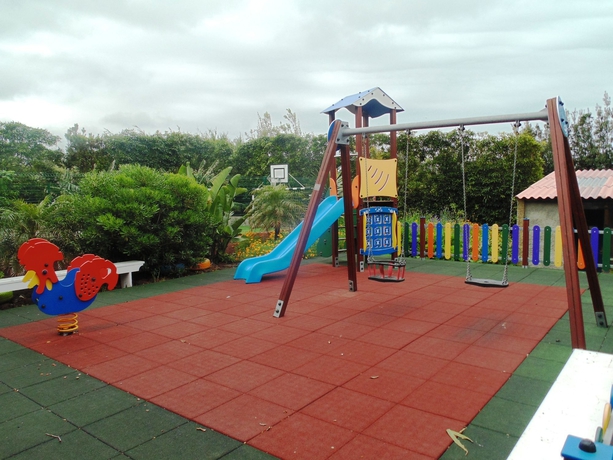 Imagen de los exteriores del Aparthotel Quinta De Santana. Foto 9