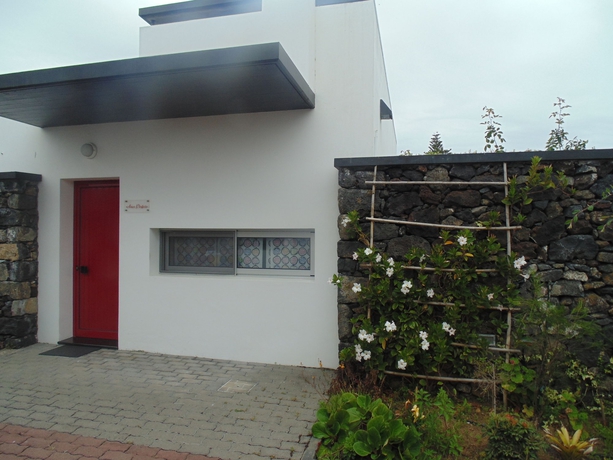 Imagen de los exteriores del Aparthotel Quinta De Santana. Foto 11