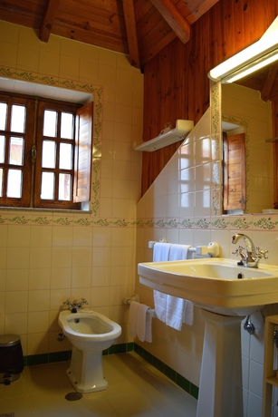 Imagen de la habitación del Aparthotel Quinta Do Crestelo. Foto 13