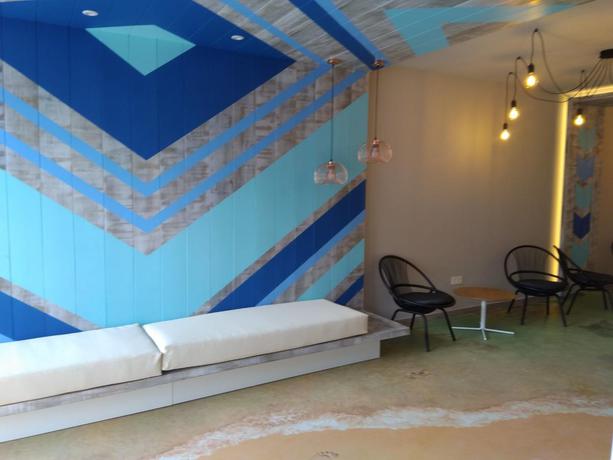 Imagen general del Aparthotel R2 Bah&iacute;a Kontiki Beach Apartments. Foto 3
