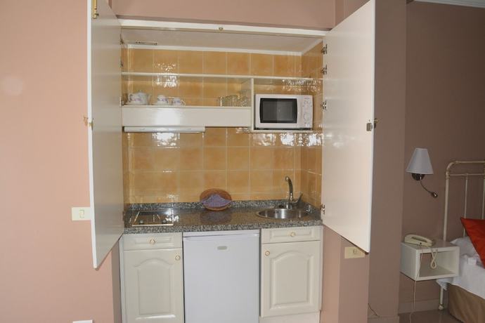 Imagen de la habitación del Aparthotel RF Astoria Solo Adultos. Foto 14