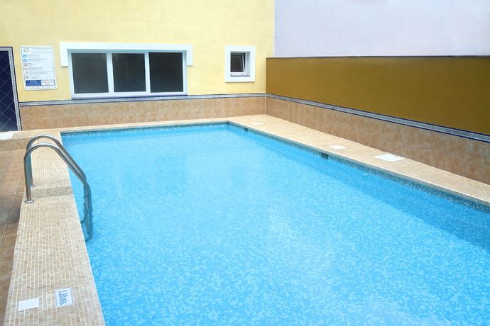 Imagen de la piscina del Aparthotel RF Astoria Solo Adultos. Foto 18