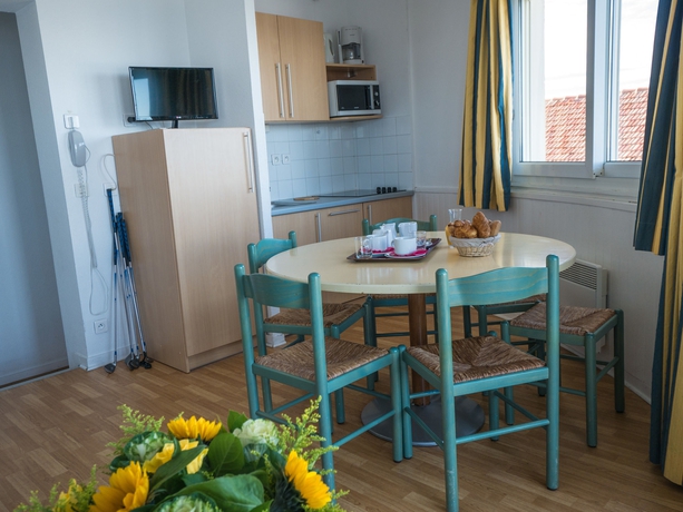 Imagen de la habitación del Aparthotel R&eacute;sidence Eug&eacute;nie. Foto 6