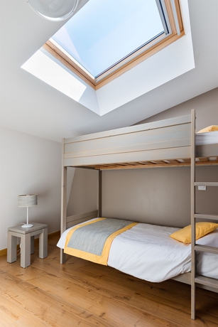 Imagen de la habitación del Aparthotel R&eacute;sidence Lagrange Vacances Les Patios Eug&eacute;nie. Foto 3