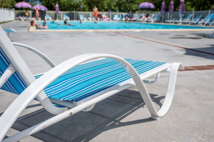 Imagen de la piscina del Aparthotel R&eacute;sidence Prestige Odalys Domaine Iratzia. Foto 19