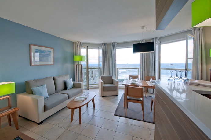 Imagen de los interiores del Aparthotel R&eacute;sidence Reine Marine. Foto 10