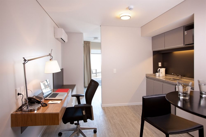Imagen de la habitación del Aparthotel Regency Rambla Design. Foto 5