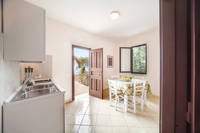 Imagen de los interiores del Aparthotel Relais Gea. Foto 13