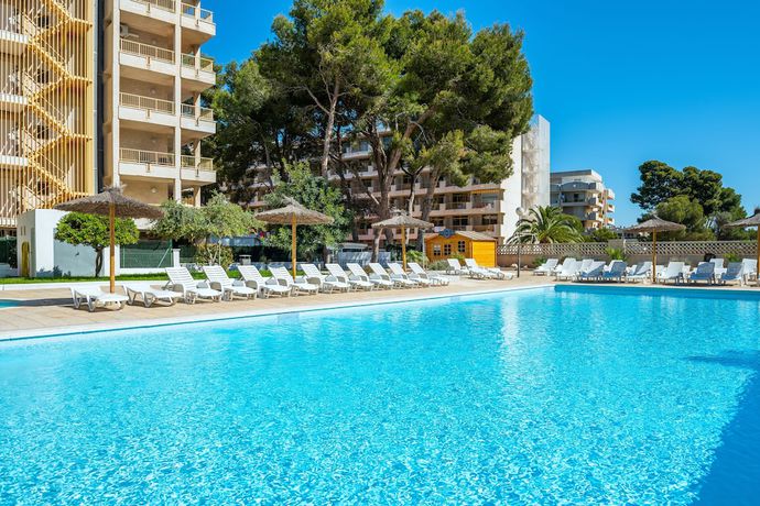 Imagen general del Aparthotel Rentalmar Salou Pacific. Foto 1