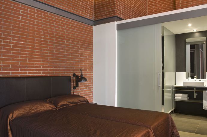 Imagen de la habitación del Aparthotel Rep&uacute;blica, POBLENOU. Foto 3