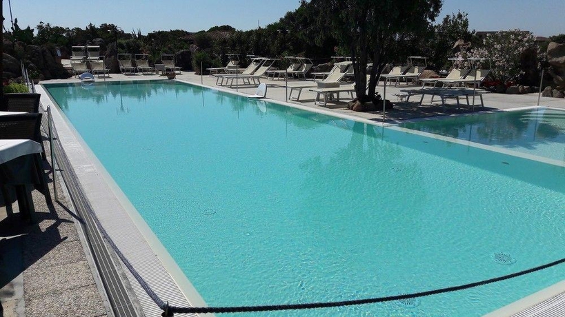 Imagen general del Aparthotel Residence Hotel Lu Nibareddu. Foto 3