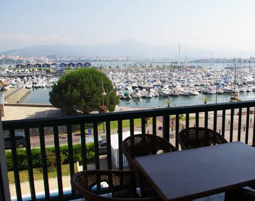 Imagen de la habitación del Aparthotel Residence Ibaia. Foto 4