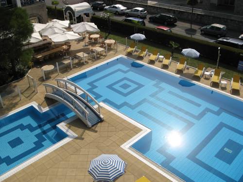 Imagen de la habitación del Aparthotel Residence Ibaia. Foto 16