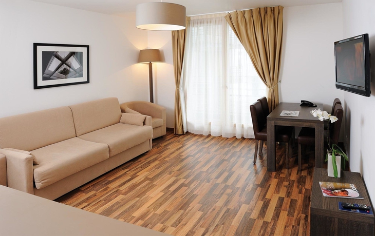Imagen de los interiores del Aparthotel Residhome Asni&egrave;res. Foto 10